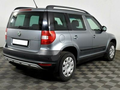 Skoda Yeti, 1.2 л, РКПП, 2012 фото 4