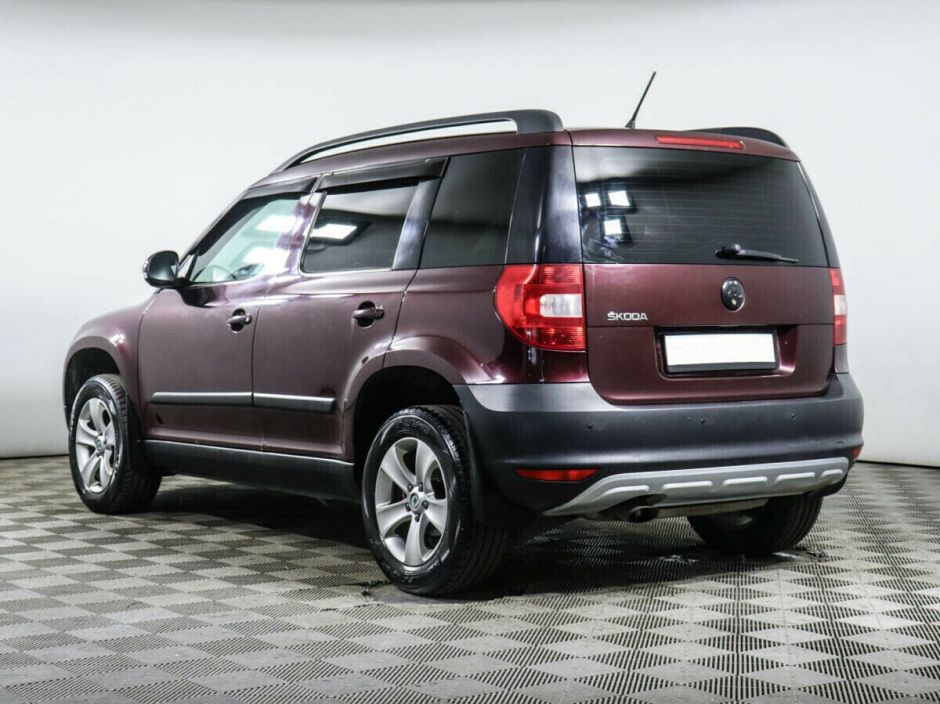 Skoda Yeti, 1.2 л, Робот, 2012 фото 4