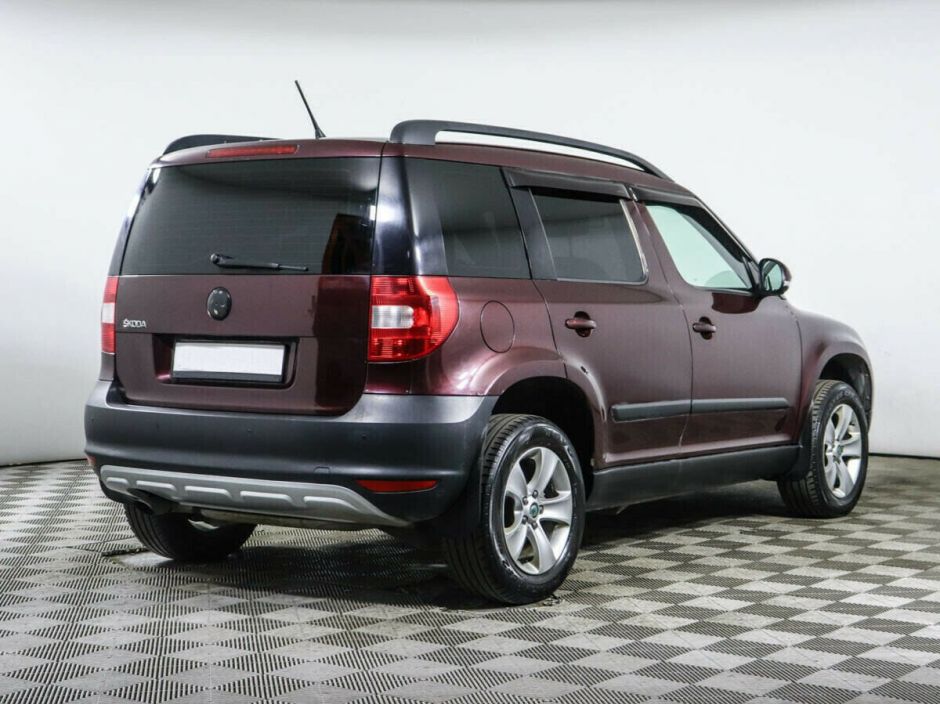 Skoda Yeti, 1.2 л, Робот, 2012 фото 6