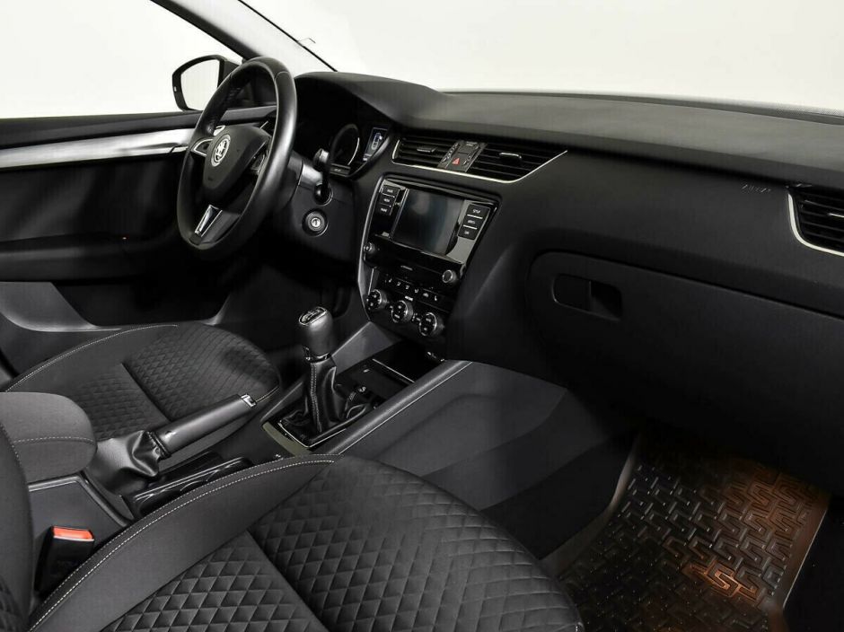 Skoda Octavia Импорт, 1.5 л, МТ, 2017 фото 7