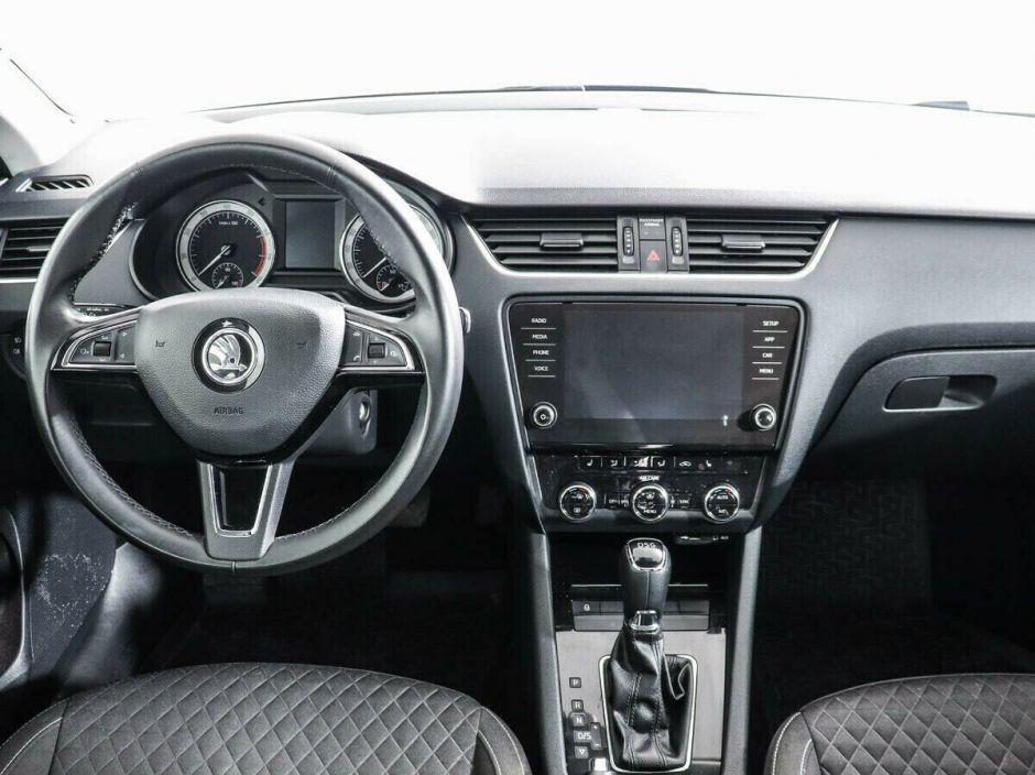 Skoda Octavia, 1.8 л, Робот, 2017 фото 9