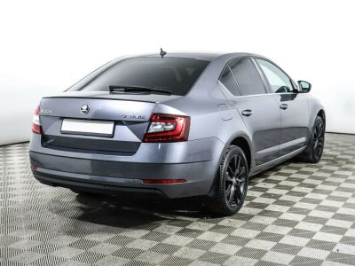 Skoda Octavia, 1.8 л, РКПП, 2018 фото 5