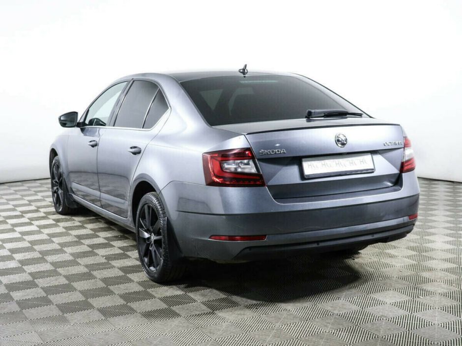 Skoda Octavia, 1.8 л, Робот, 2018 фото 6