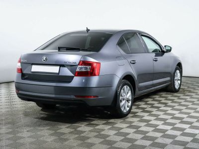 Skoda Octavia Импорт, 1.5 л, РКПП, 2018 фото 6