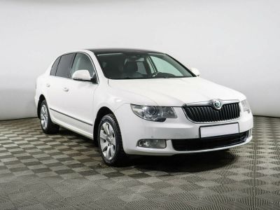 Skoda Superb, 1.8 л, АКПП, 2011 фото 4