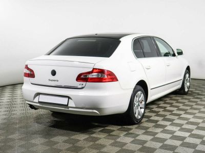 Skoda Superb, 1.8 л, АКПП, 2011 фото 6