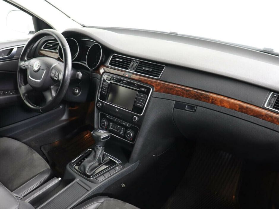 Skoda Superb, 1.8 л, АТ, 2011 фото 7