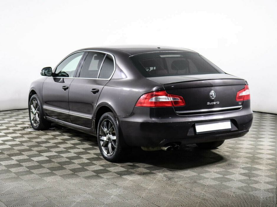 Skoda Superb, 1.8 л, АТ, 2011 фото 5