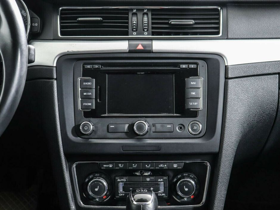 Skoda Superb, 1.8 л, Робот, 2015 фото 1