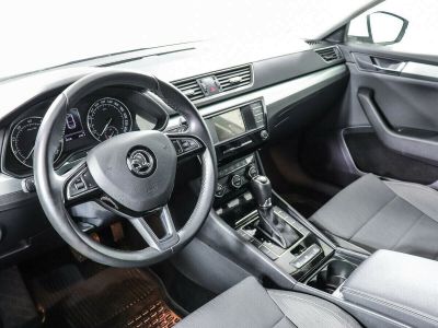 Skoda Superb, 1.4 л, РКПП, 2015 фото 8