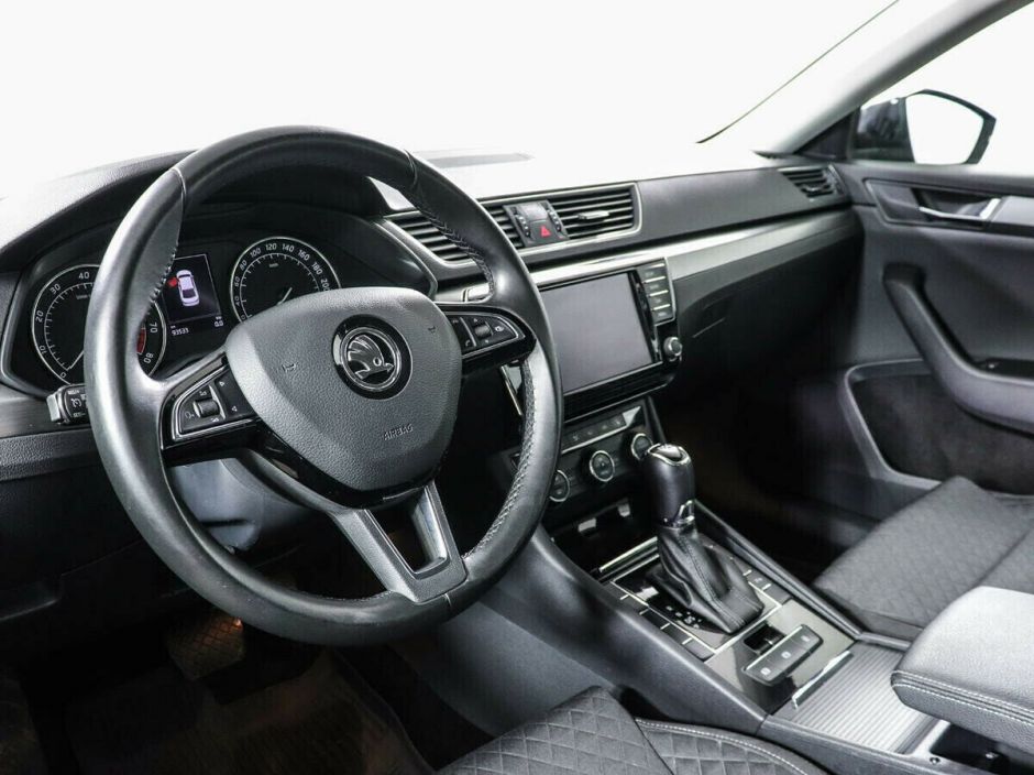 Skoda Superb, 1.8 л, Робот, 2016 фото 8