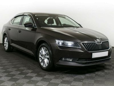 Skoda Superb, 2.0 л, РКПП, 2016 фото 4