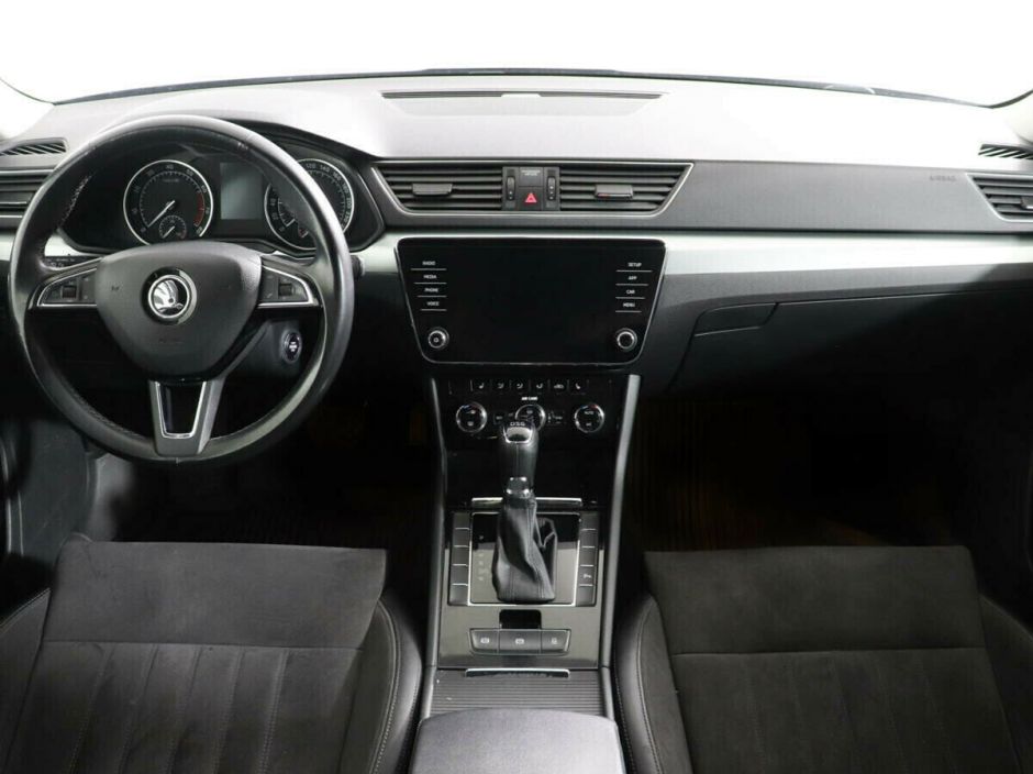 Skoda Superb, 1.8 л, Робот, 2017 фото 9