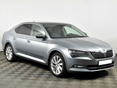 Skoda Superb, 2.0 л, РКПП, 2018 фото 4