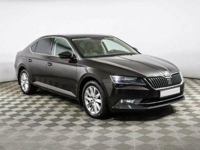 Skoda Superb, 1.5 л, РКПП, 2019 фото 4