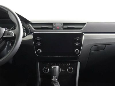 Skoda Superb, 1.5 л, РКПП, 2019 фото 9