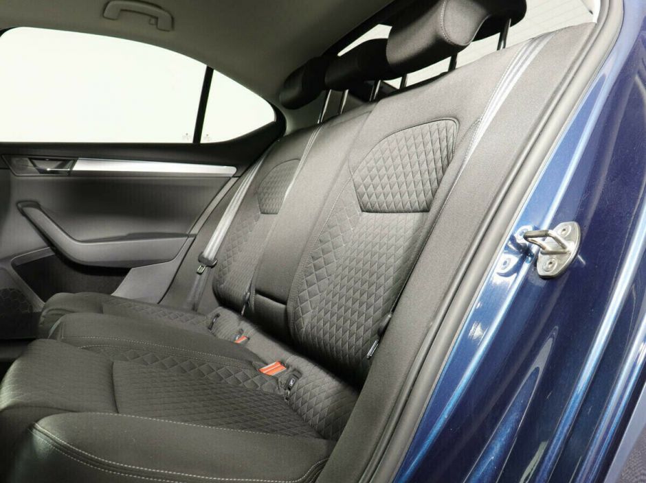 Skoda Superb, 1.5 л, Робот, 2019 фото 2