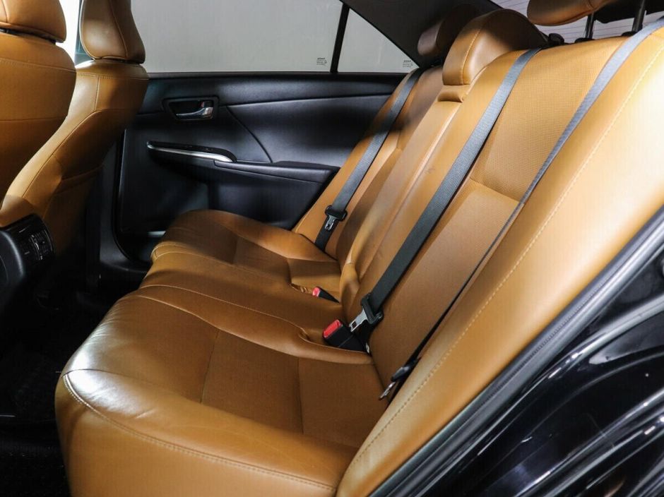 Toyota Camry, 2.5 л, АТ, 2016 фото 2