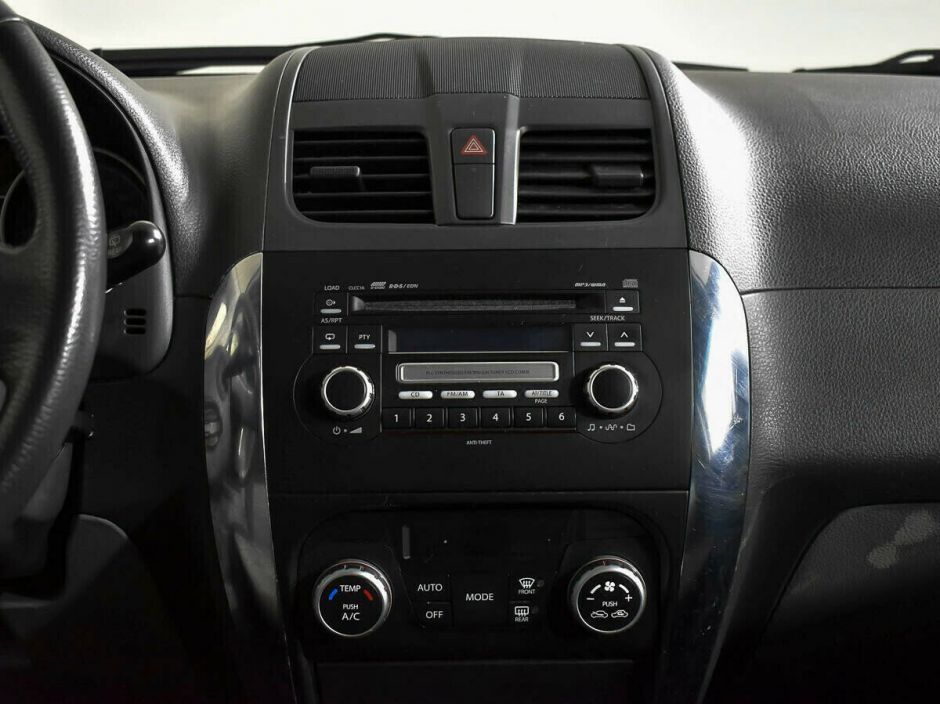 Suzuki SX4, 1.6 л, МТ, 2011 фото 2