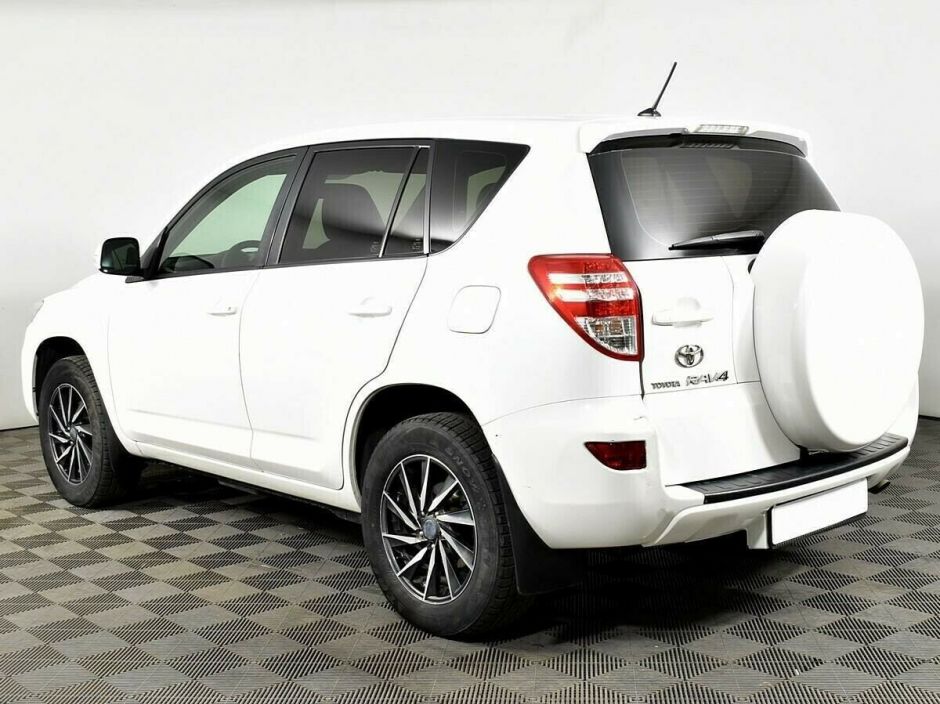 Toyota RAV4, 2.0 л, Вариатор, 2011 фото 5