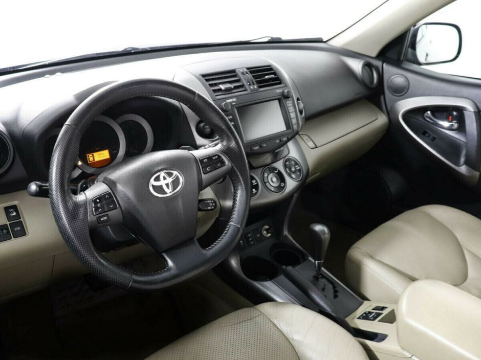 Toyota RAV4, 2.0 л, Вариатор, 2010 фото 8