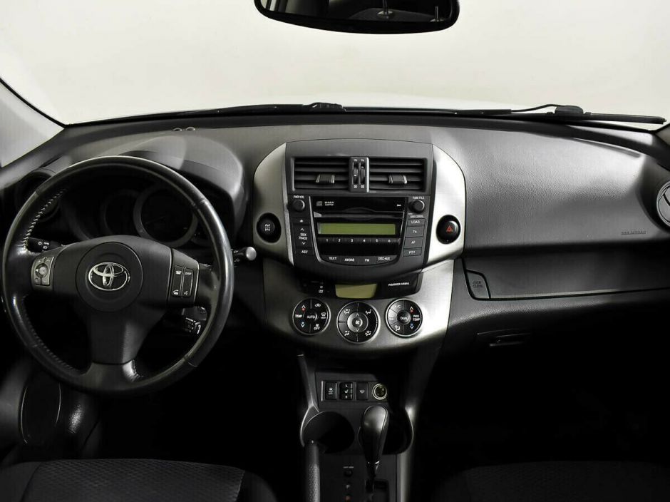 Toyota RAV4, 2.4 л, Вариатор, 2011 фото 9