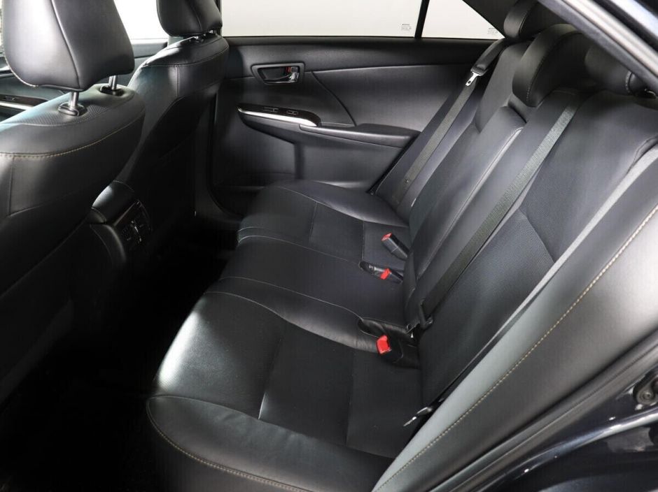 Toyota Camry, 2.5 л, АТ, 2016 фото 2