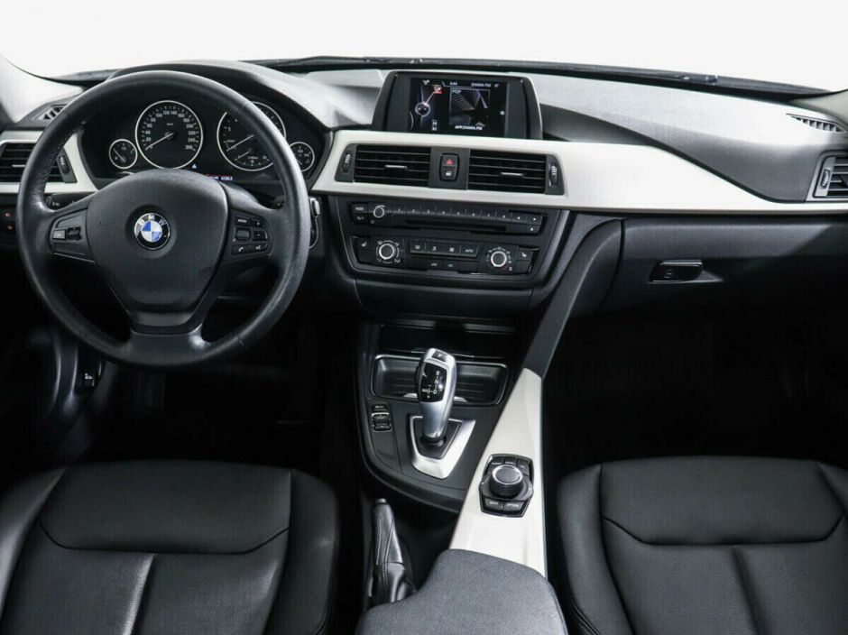 BMW 3 серии, 1.6 л, АТ, 2014 фото 2