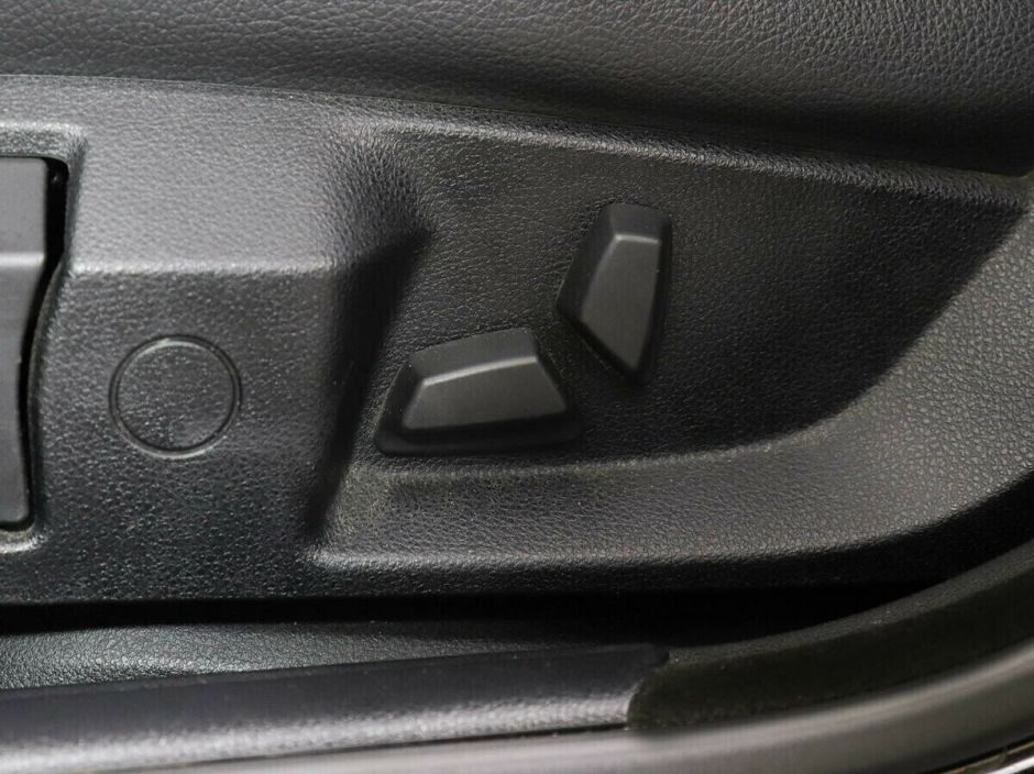 BMW 5 серии, 3.0 л, АТ, 2010 фото 1