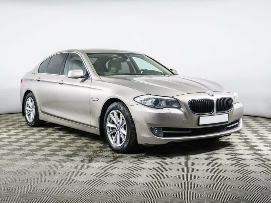 BMW 5 серии, 2.0 л, АТ, 2012 фото 4