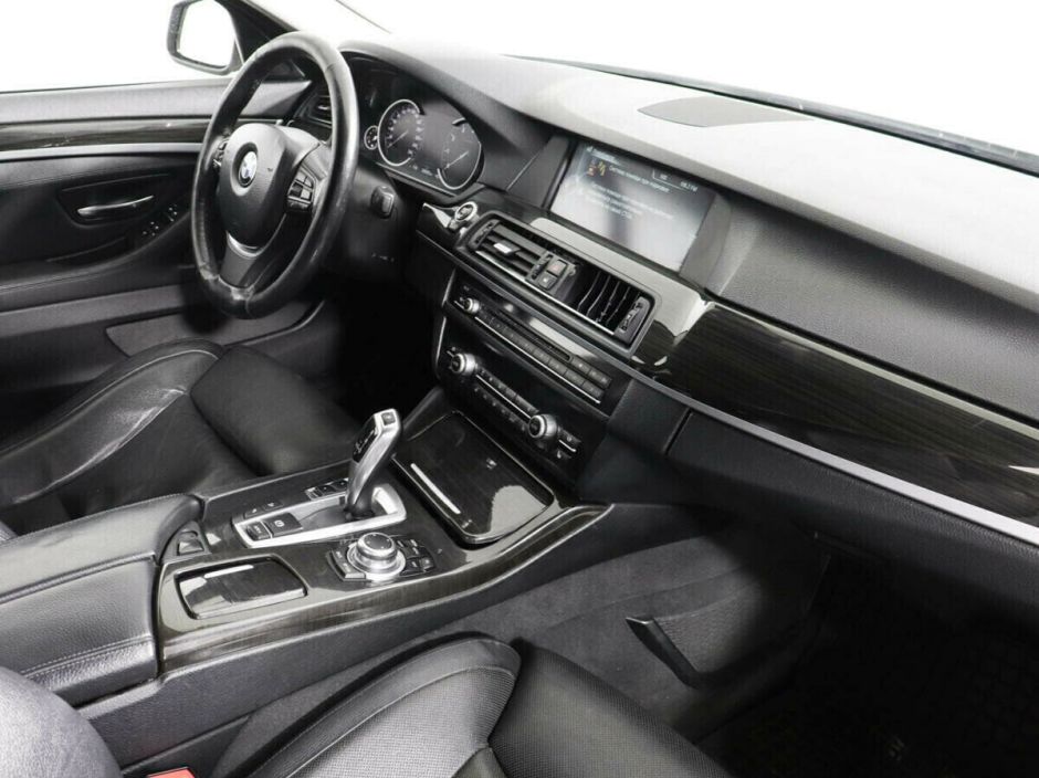 BMW 5 серии, 2.0 л, АТ, 2013 фото 8