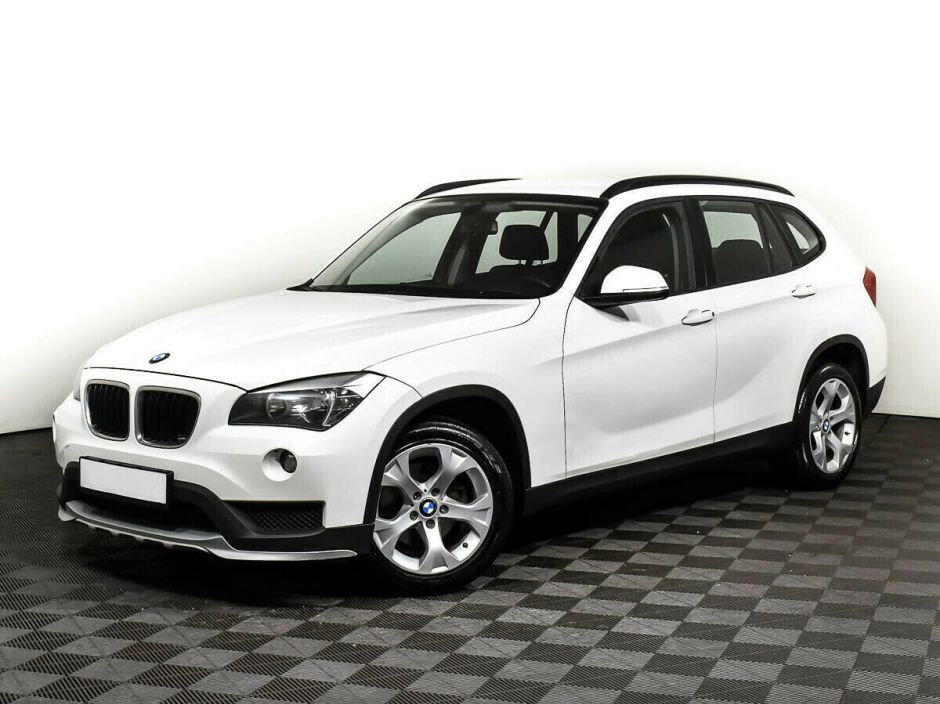 BMW X1, 2.0 л, АТ, 2013 фото 3