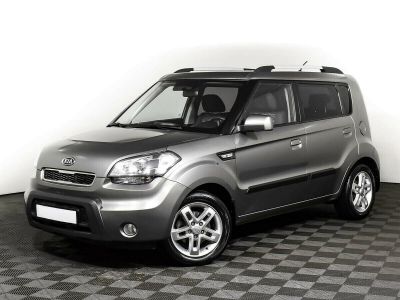 Kia Soul, 1.6 л, МКПП, 2010 фото 3