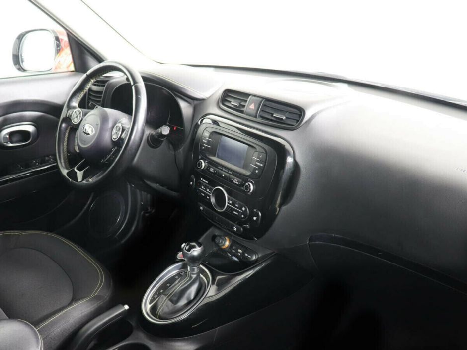 Kia Soul, 1.6 л, АТ, 2015 фото 8