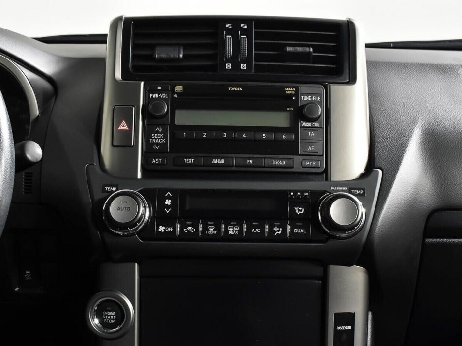 Toyota Land Cruiser Prado, 3.0 л, АТ, 2012 фото 10