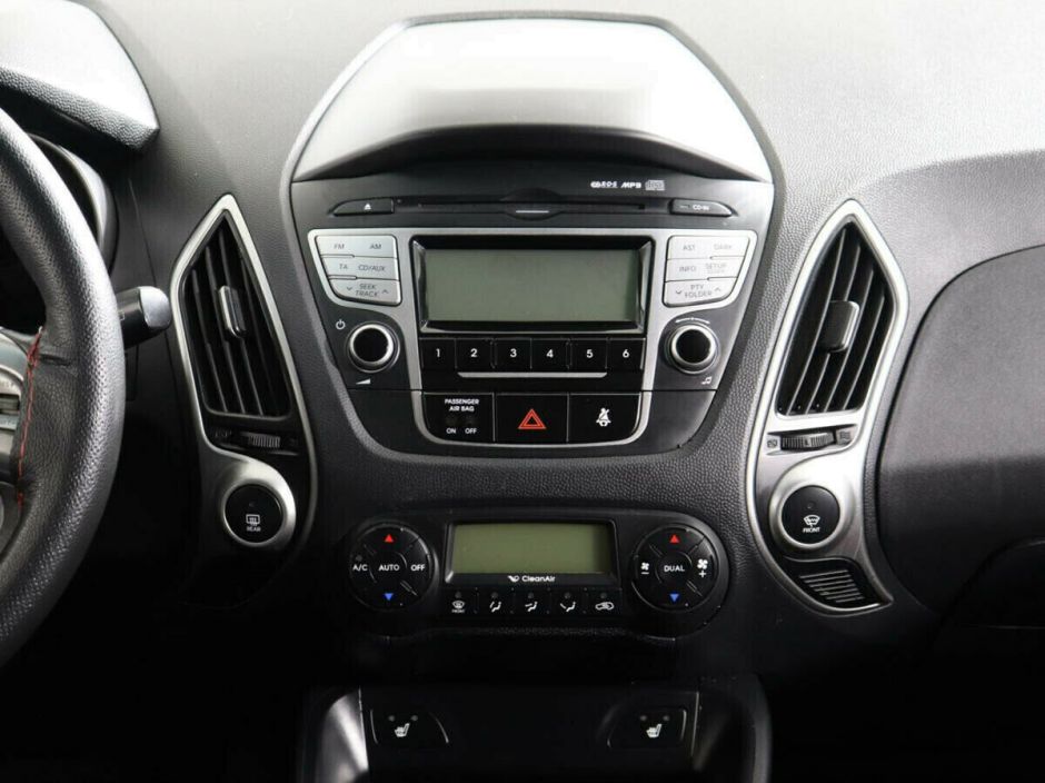 Hyundai ix35, 2.0 л, АТ, 2011 фото 2