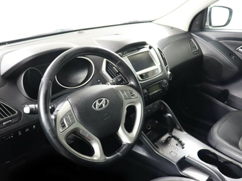 Hyundai ix35, 2.0 л, АТ, 2012 фото 9