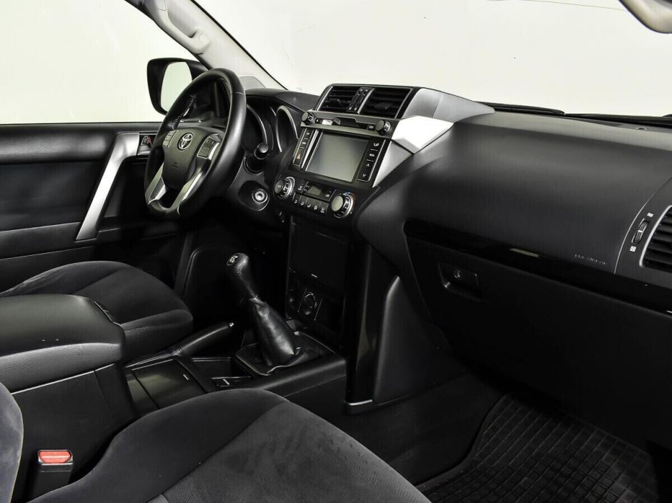 Toyota Land Cruiser Prado, 2.7 л, МТ, 2013 фото 2