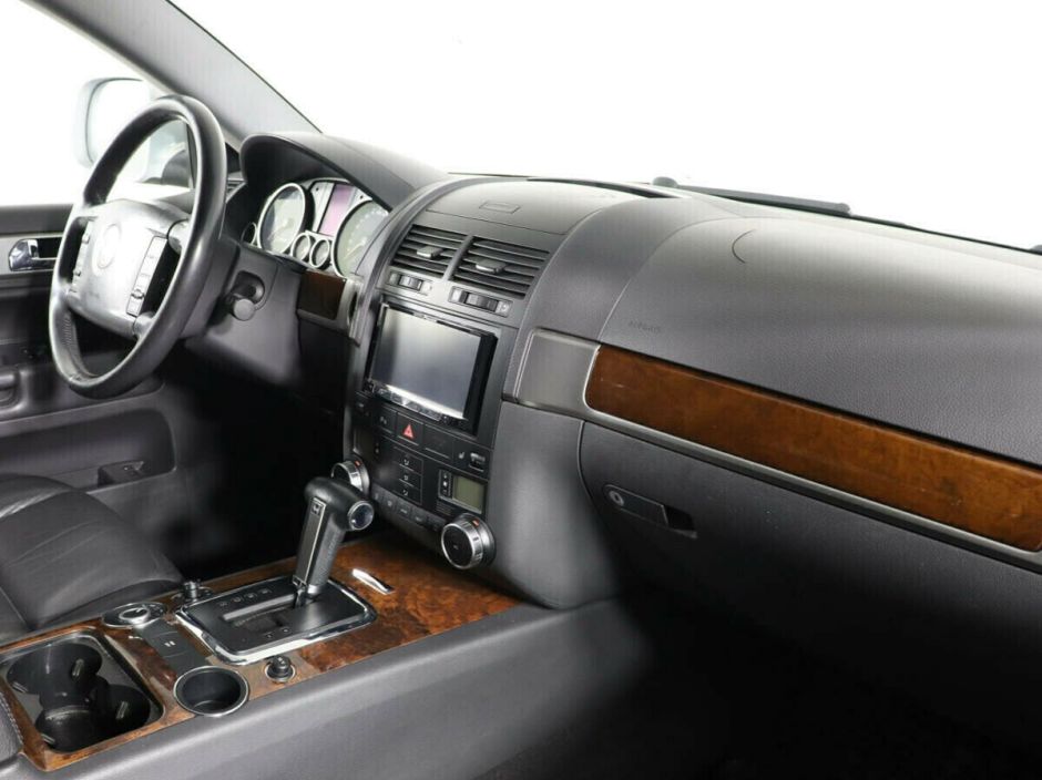 Volkswagen Touareg, 3.0 л, АТ, 2008 фото 7