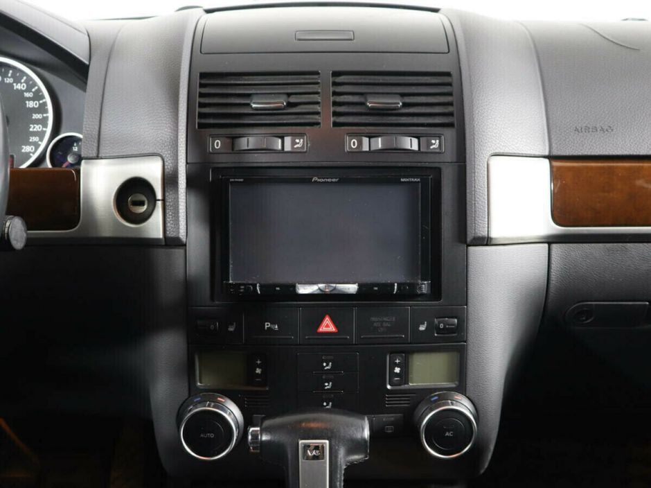 Volkswagen Touareg, 3.0 л, АТ, 2008 фото 9