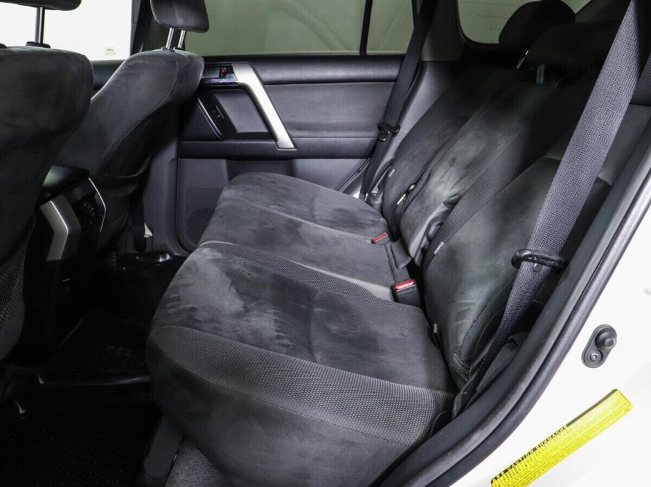 Toyota Land Cruiser Prado, 3.0 л, АТ, 2013 фото 1