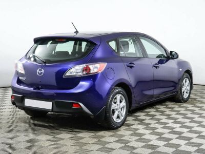 Mazda 3, 1.6 л, АКПП, 2011 фото 4