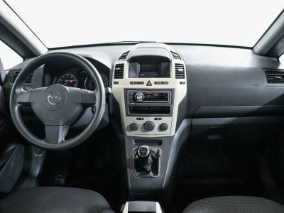 Opel Zafira, 1.6 л, МКПП, 2009 фото 1