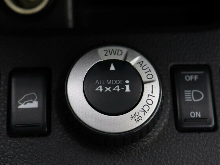 Nissan X-Trail SE Mid, 2.0 л, Вариатор, 2010 фото 9