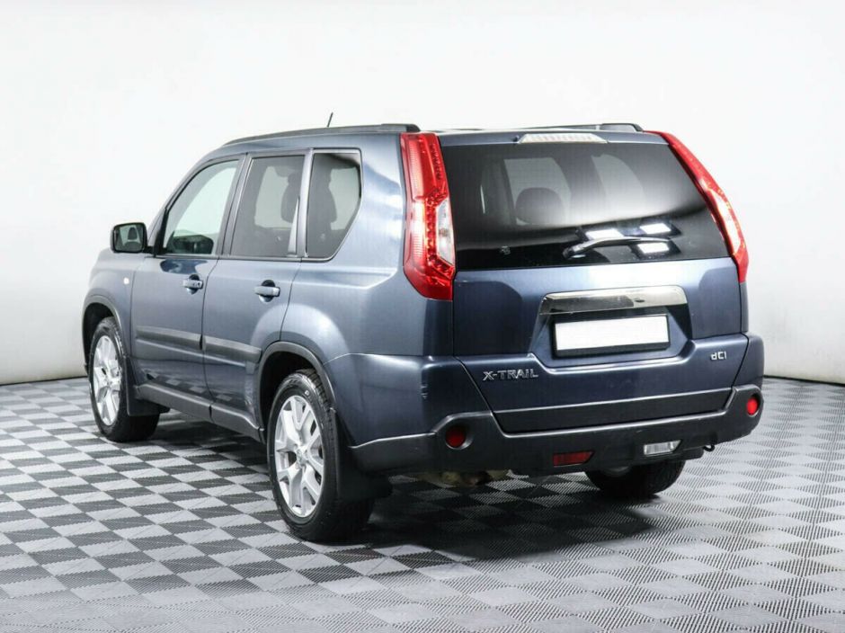 Nissan X-Trail, 2.5 л, Вариатор, 2013 фото 6
