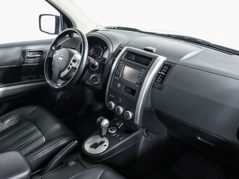 Nissan X-Trail, 2.5 л, Вариатор, 2013 фото 9