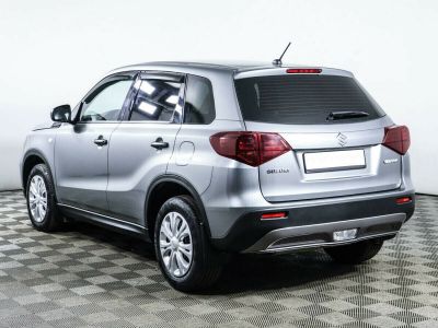 Suzuki Vitara, 1.6 л, МКПП, 2015 фото 5