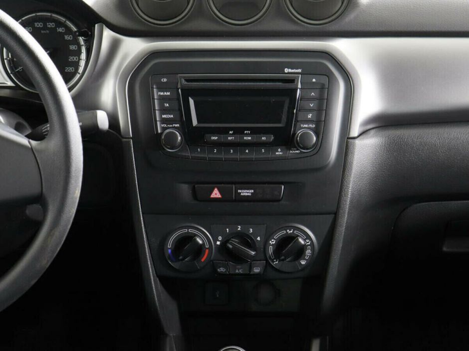 Suzuki Vitara, 1.6 л, МТ, 2015 фото 1