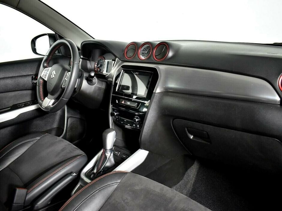Suzuki Vitara, 1.6 л, АТ, 2017 фото 2