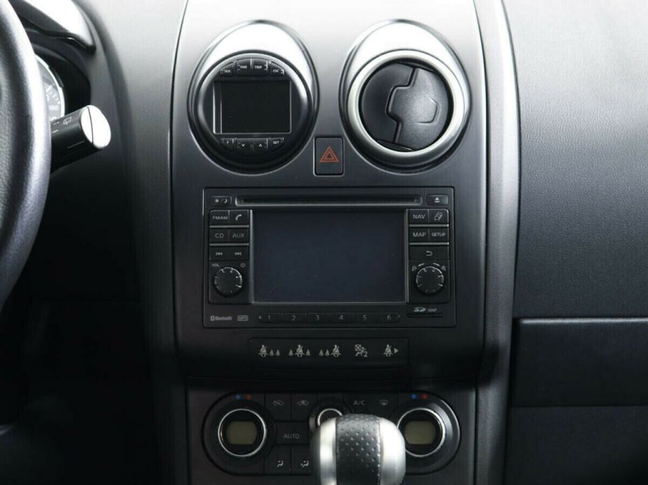 Nissan Qashqai, 2.0 л, Вариатор, 2008 фото 11